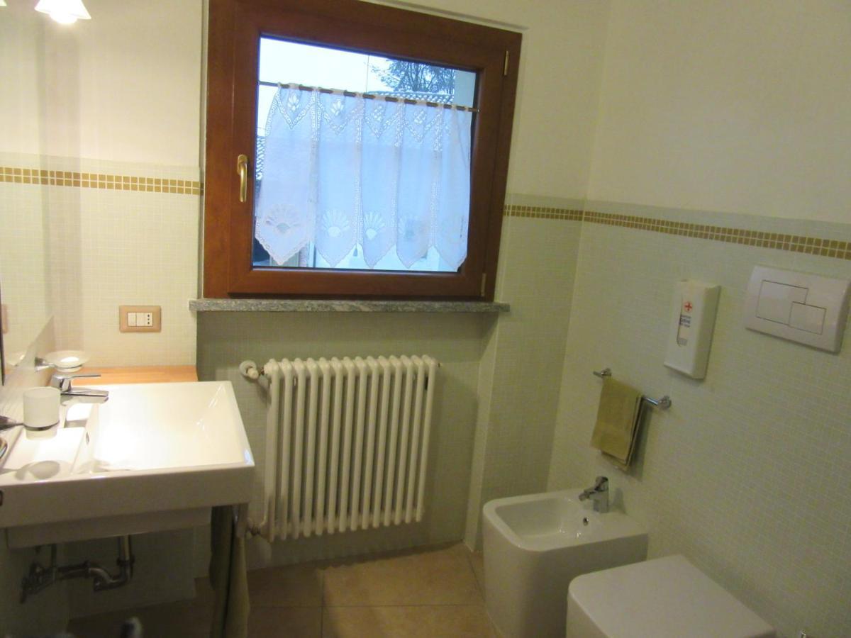 Gli Acini Bed & Breakfast Pietra de' Giorgi ภายนอก รูปภาพ