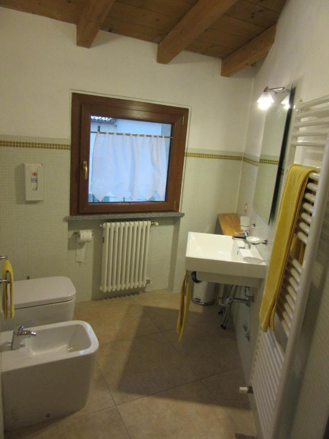 Gli Acini Bed & Breakfast Pietra de' Giorgi ภายนอก รูปภาพ