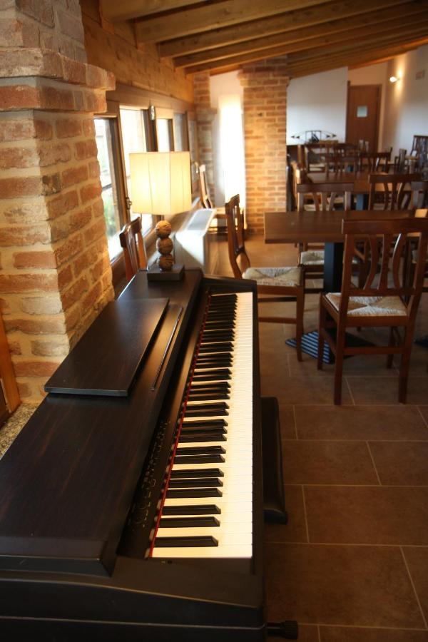 Gli Acini Bed & Breakfast Pietra de' Giorgi ภายนอก รูปภาพ