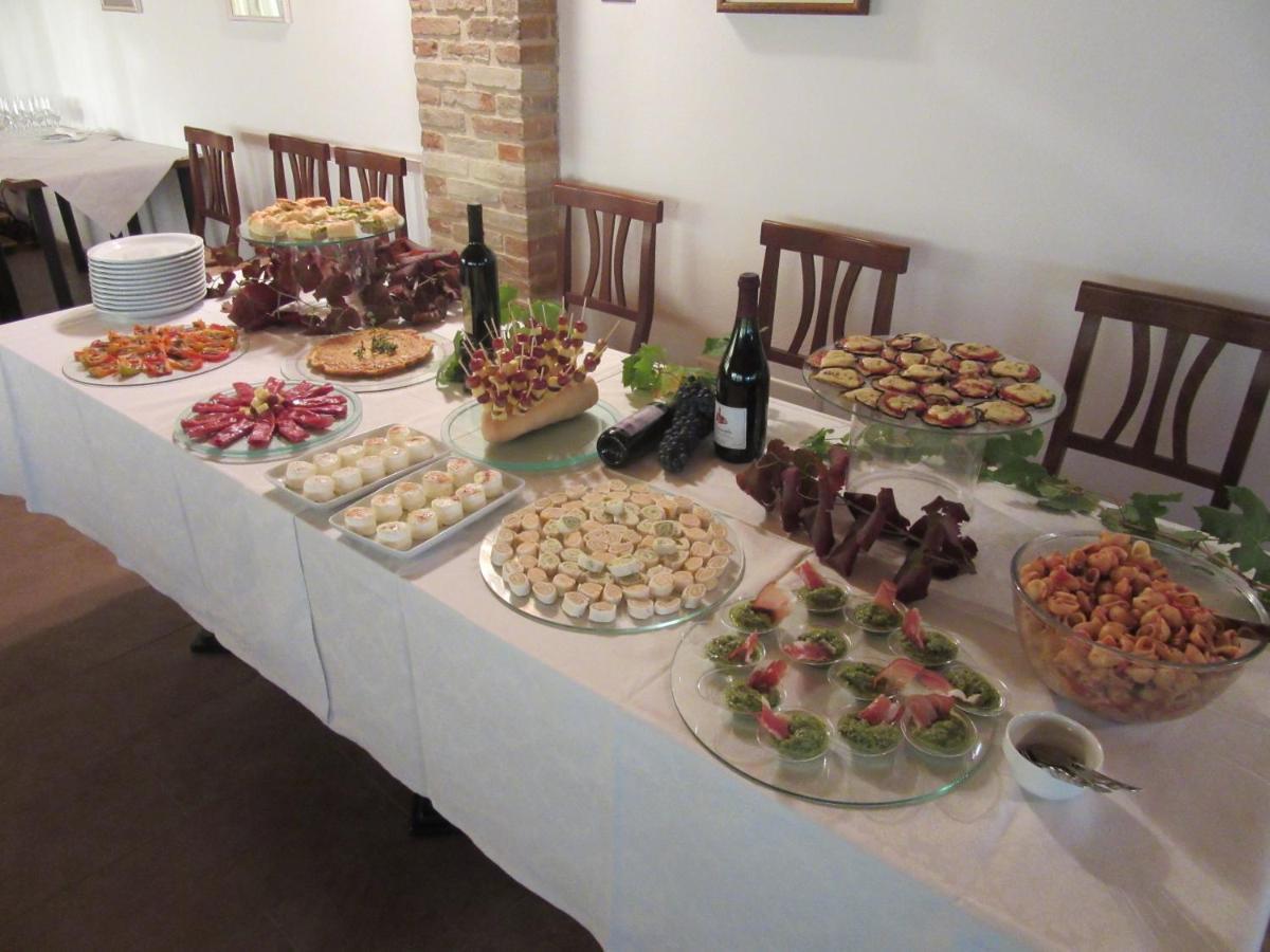 Gli Acini Bed & Breakfast Pietra de' Giorgi ภายนอก รูปภาพ
