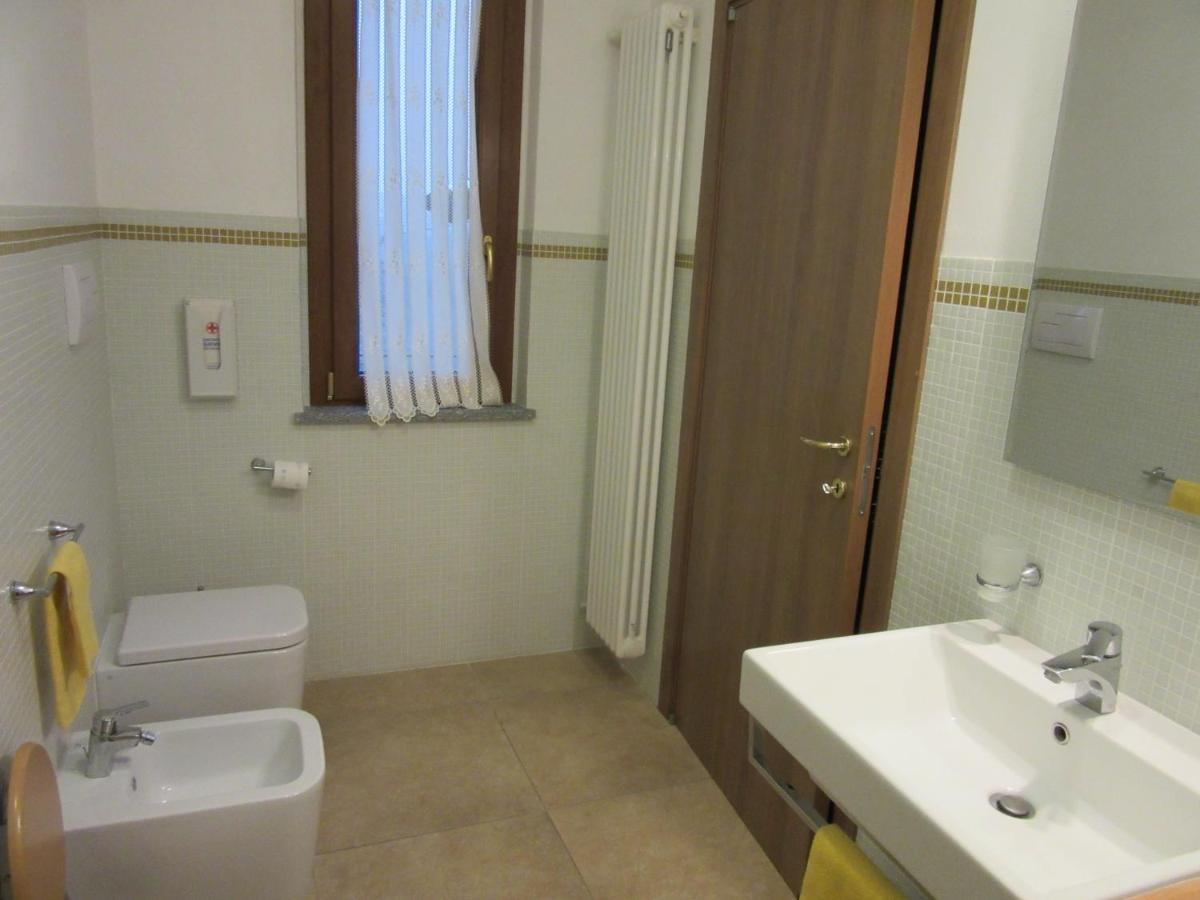 Gli Acini Bed & Breakfast Pietra de' Giorgi ภายนอก รูปภาพ